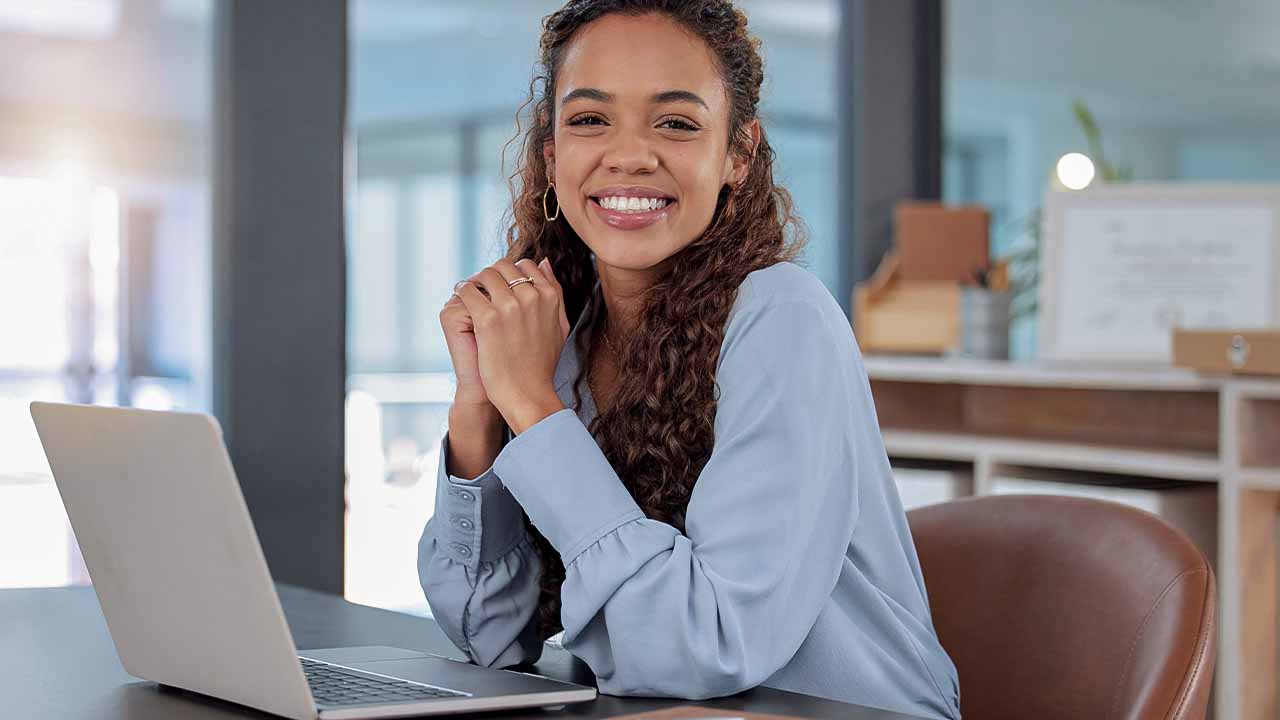 Leia mais sobre o artigo Mulheres ocupam mais postos no serviço público, mas menos cargos de liderança