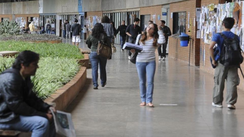 Você está visualizando atualmente Ensino superior: universidades brasileiras não estão entre as melhores do mundo