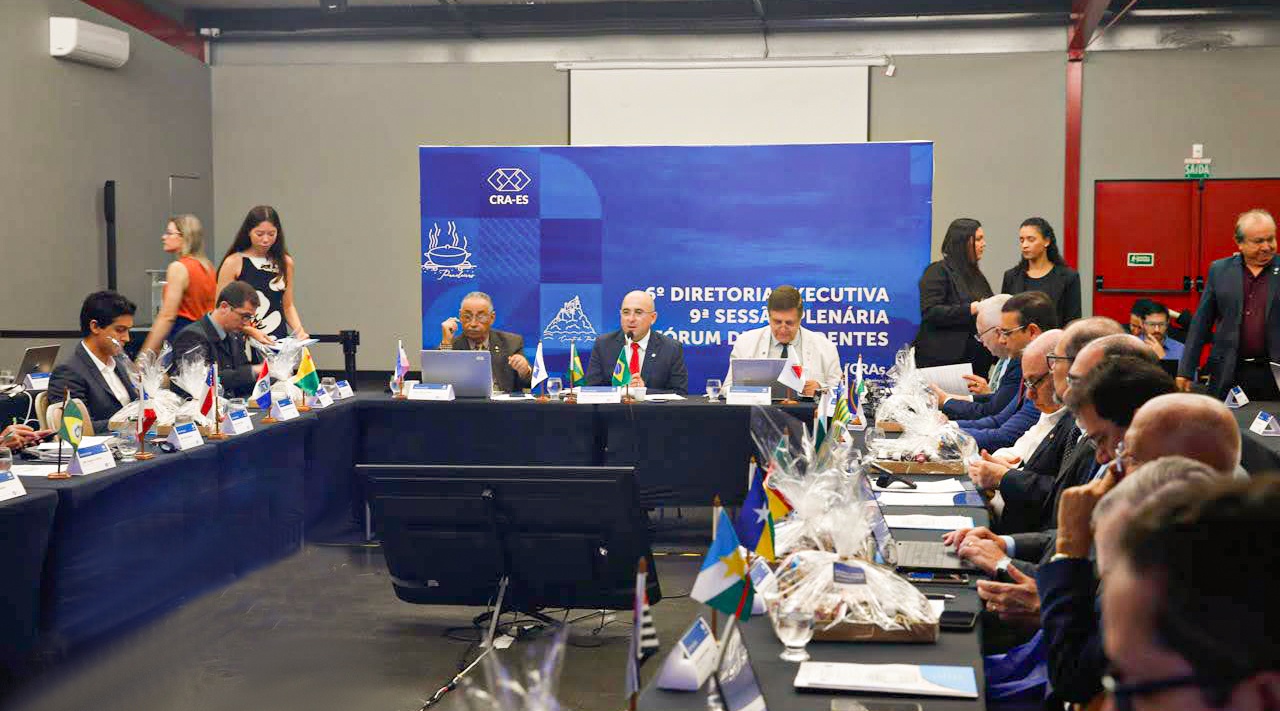 Leia mais sobre o artigo Vitória recebe 4⁰ Fórum de Presidentes do Sistema CFA/CRAs