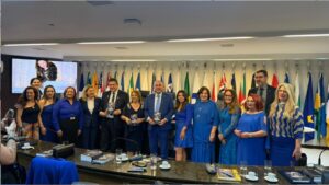 Leia mais sobre o artigo Lançamento de livro celebra protagonismo feminino na Administração