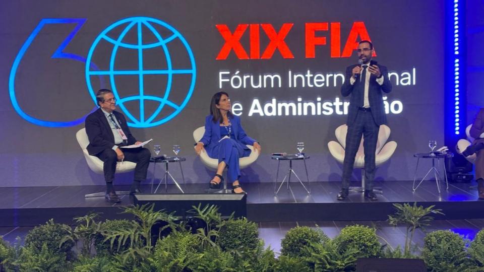No momento, você está visualizando XIX FIA: painel discute gerações e Inteligência Artificial: quem define o amanhã?